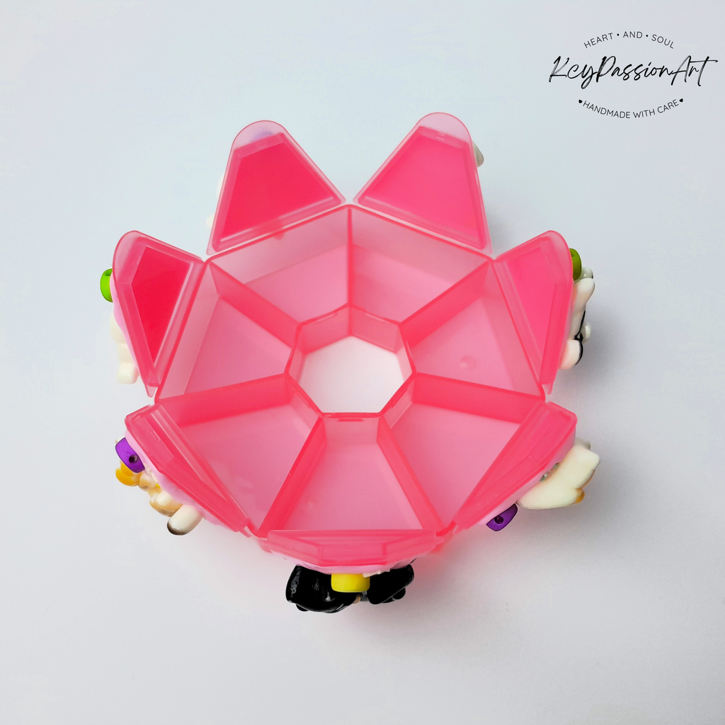 Meow With Cats - Heptagon Pill Box