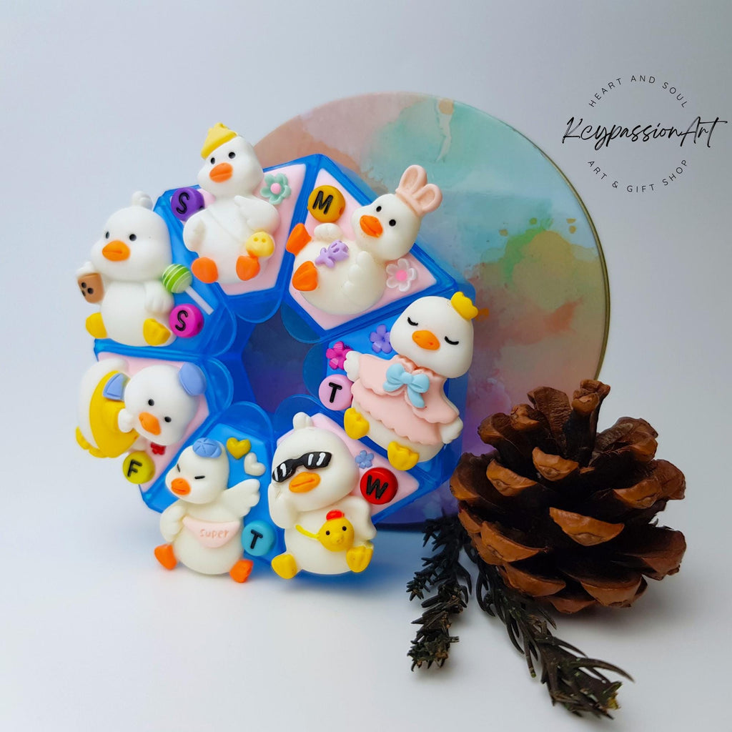 Duck A Pose - Heptagon Pill Box