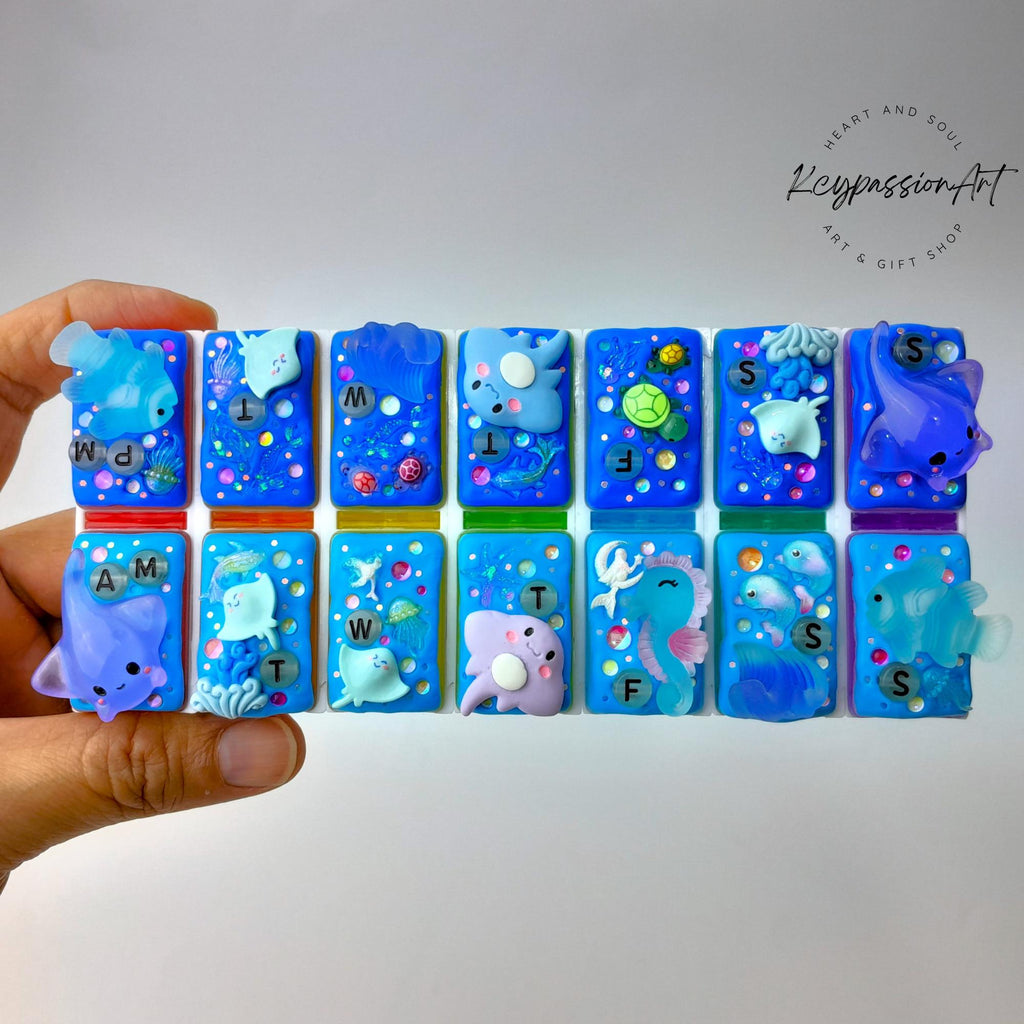 Oceanic Lover - Detachable Pill Box