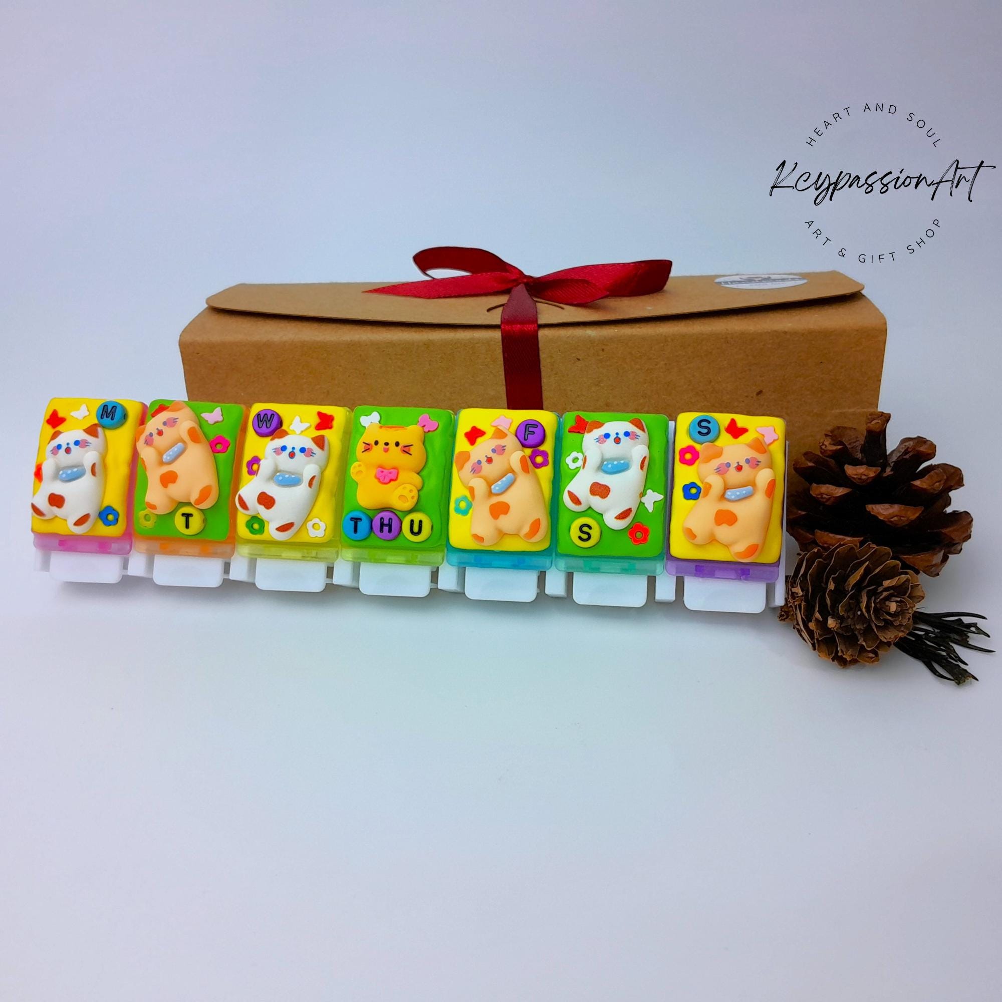 Playful Cats - Straight Pill Box