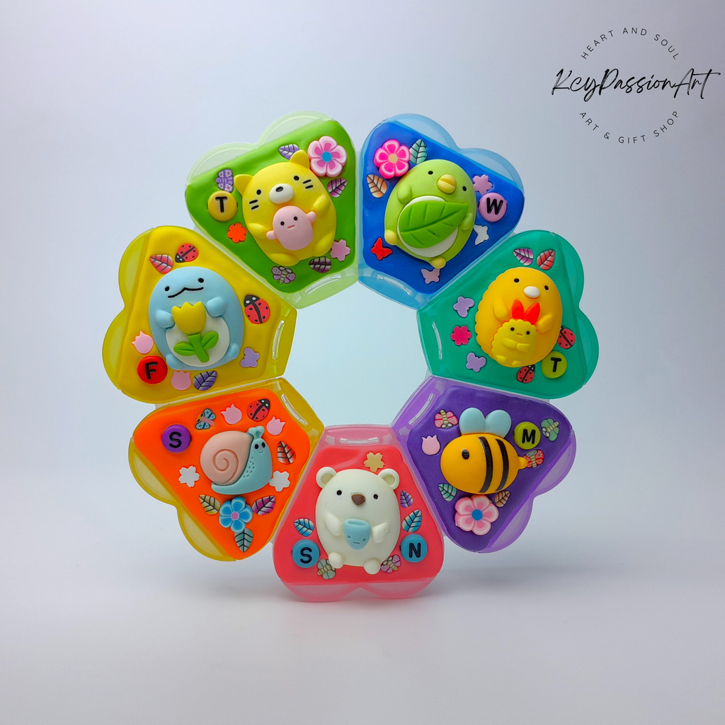 Friendship Decorated XL Flower Pill Box