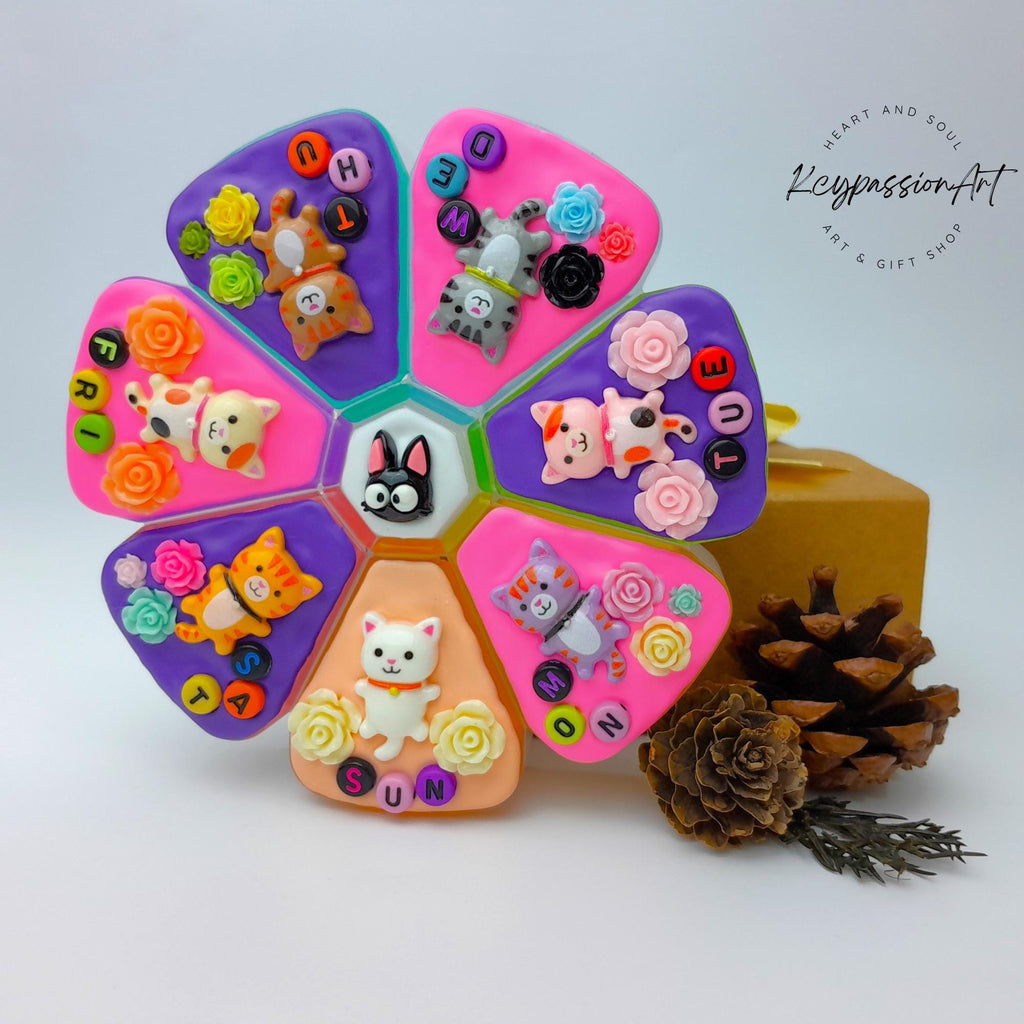Kitty Lovers - XL Pill Box