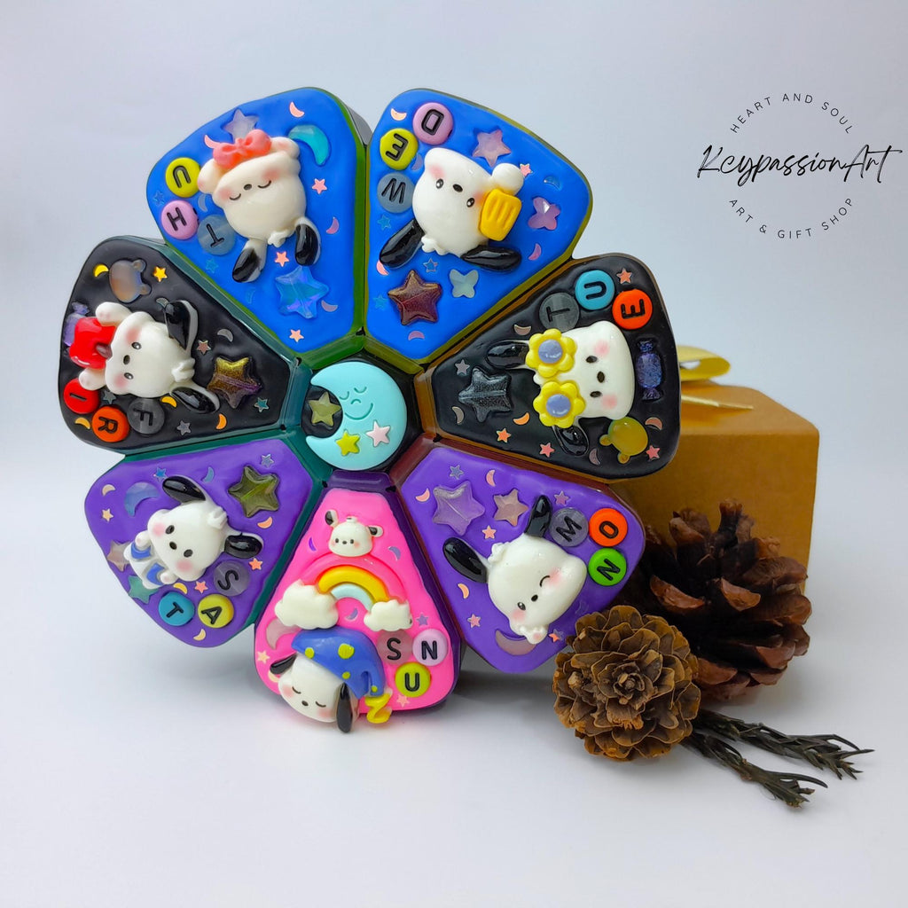 Night Sleepy Puppy - XL Pill Box