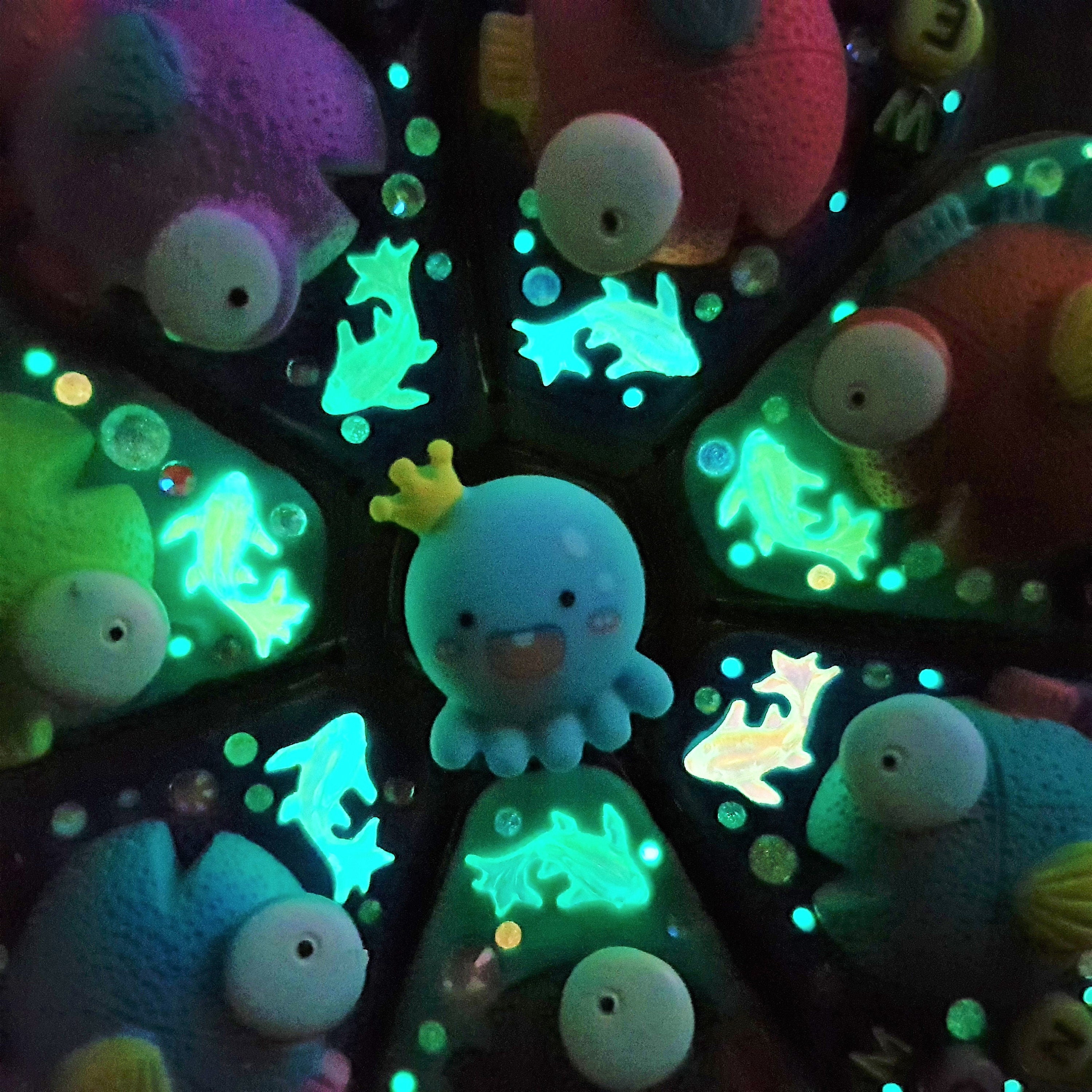 Dancing In The Ocean - XL Pill Box