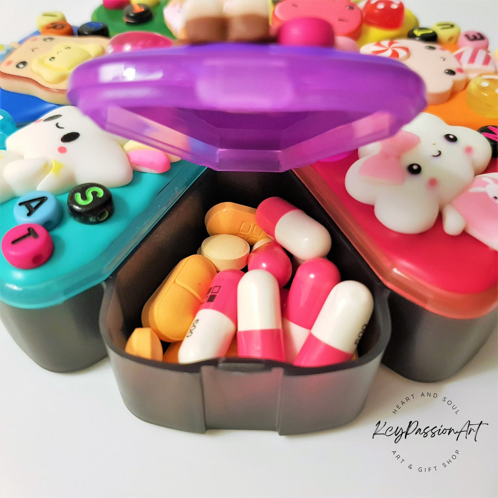 Kawaii Frens - XL Pill Box
