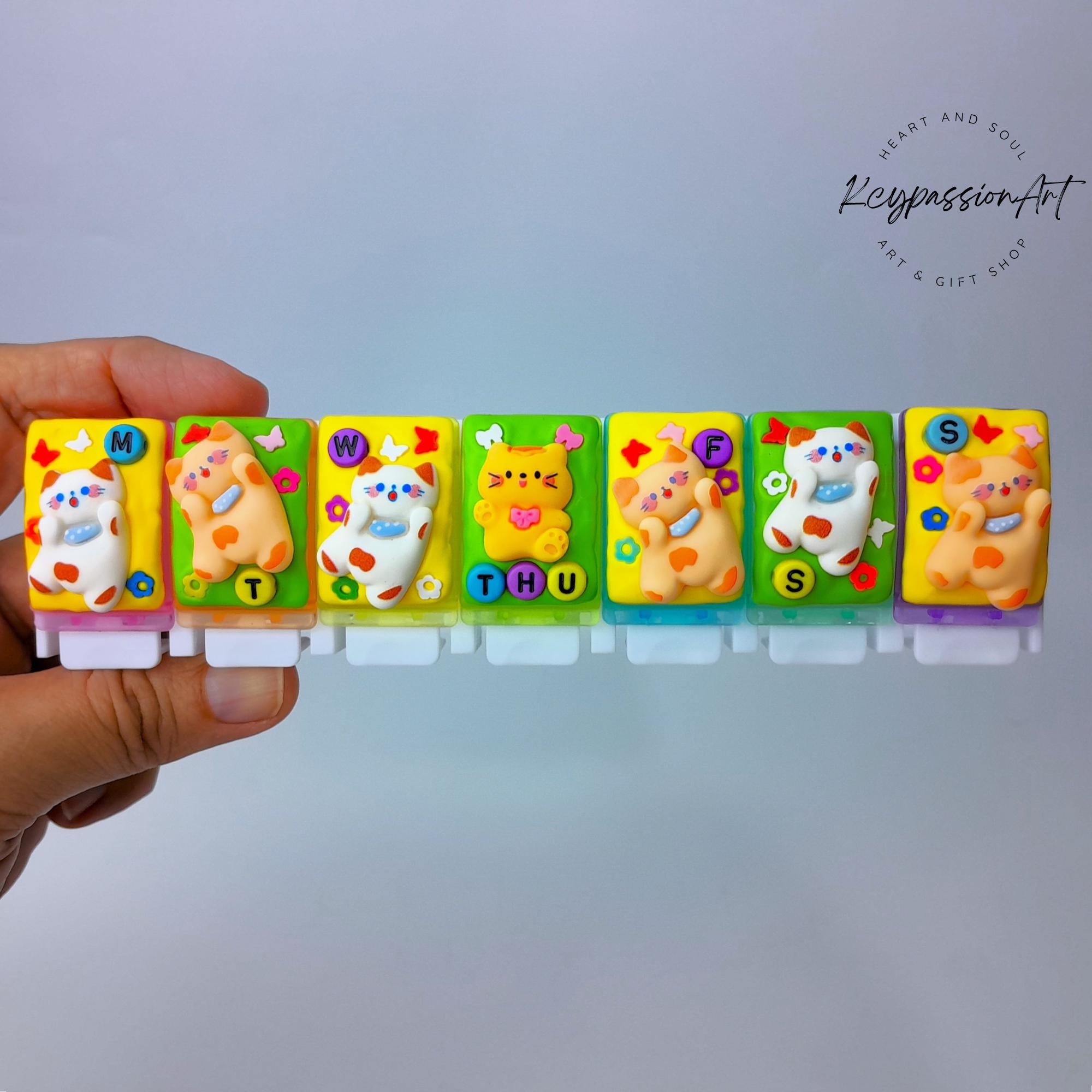 Playful Cats - Straight Pill Box