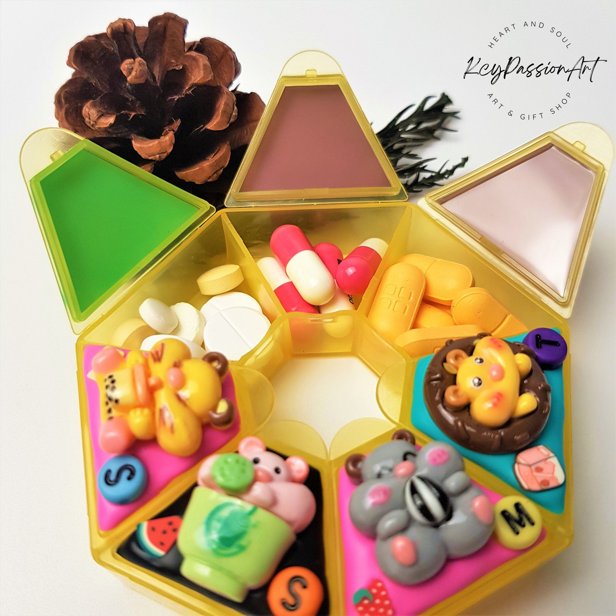 Hungry Hamster - Heptagon Pill Box