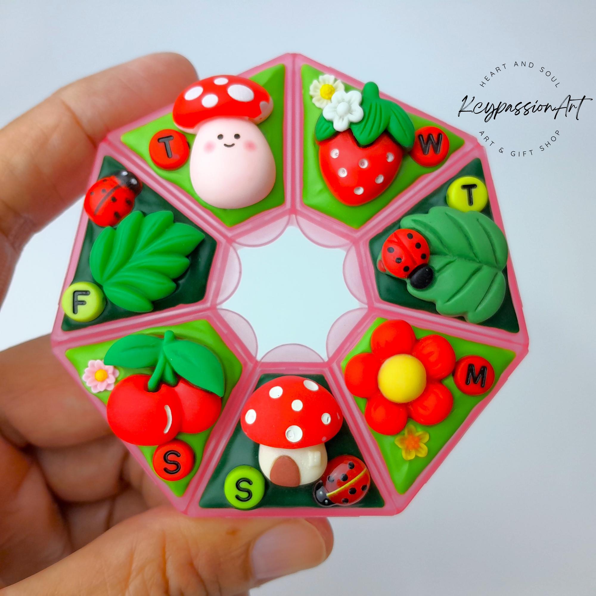 Mushroom Cherry Strawberry - Heptagon Pill Box