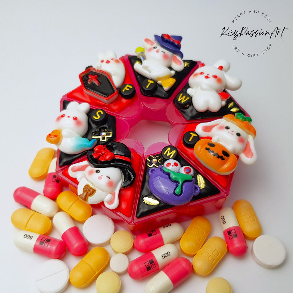 7-Tage-Pillenbox „Halloween-Hasen“, Medikamenten- und Nahrungsergänzungsmittelspender, 7-Tage-Pillenbox für Tag und Nacht