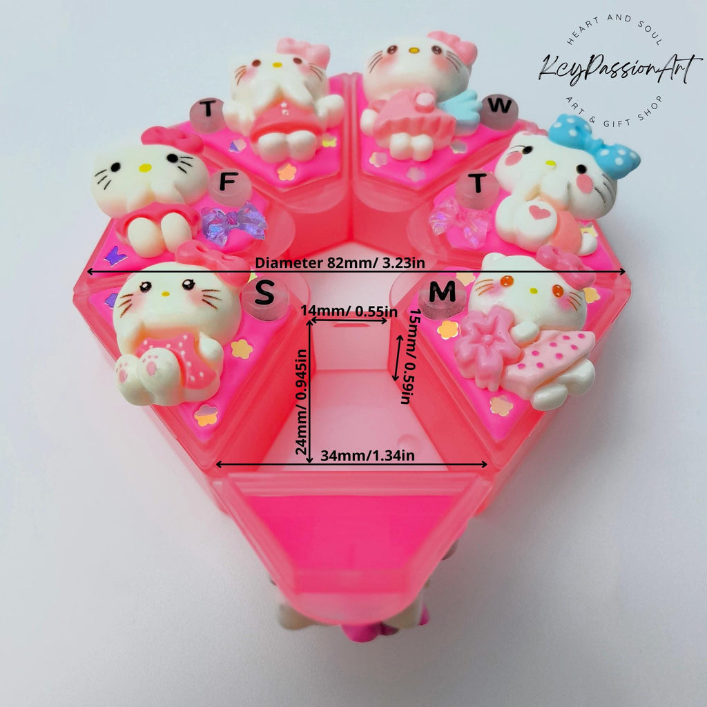 Cutie Kawaii Cat - Heptagon Pill Box