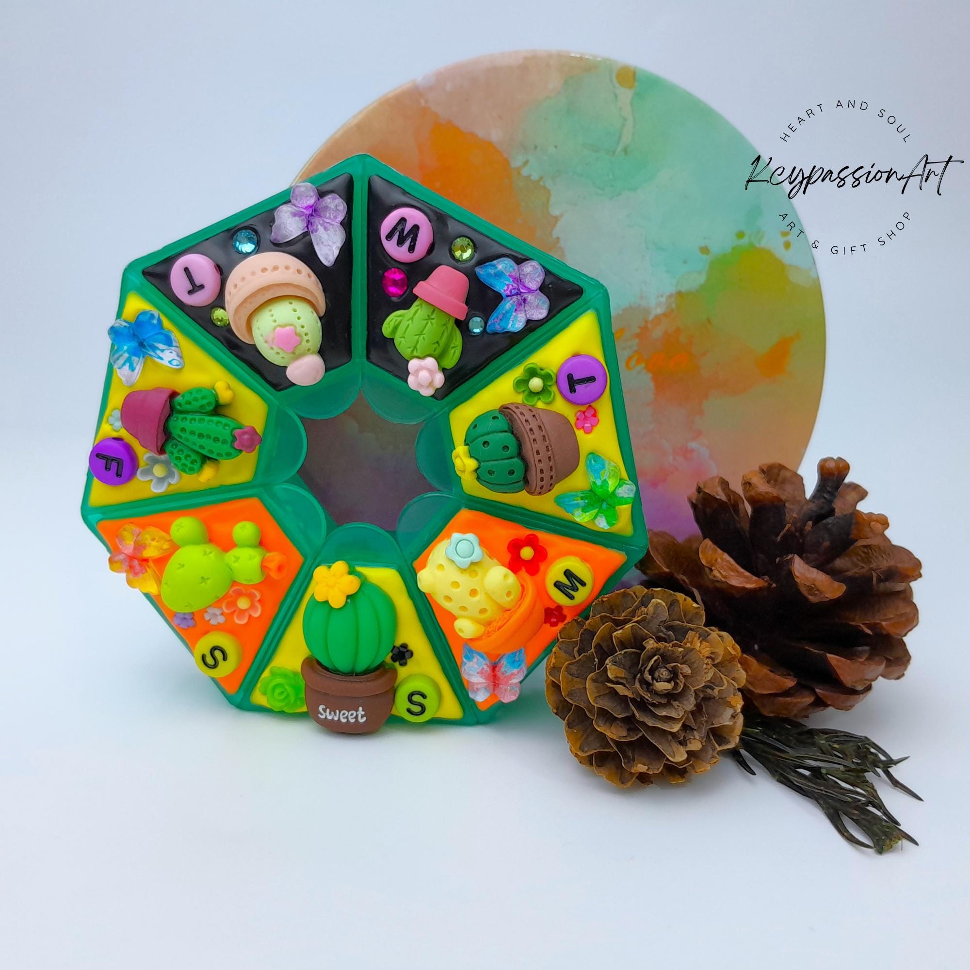 Cactus - Heptagon Pill Box