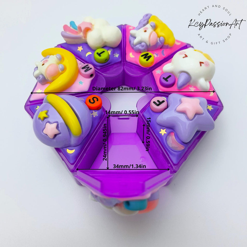 7-Tage-Pillenbox „Einhorn-Traumland“, für Medikamente und Nahrungsergänzungsmittel, 7-Tage-Pillenbox für Tag und Nacht