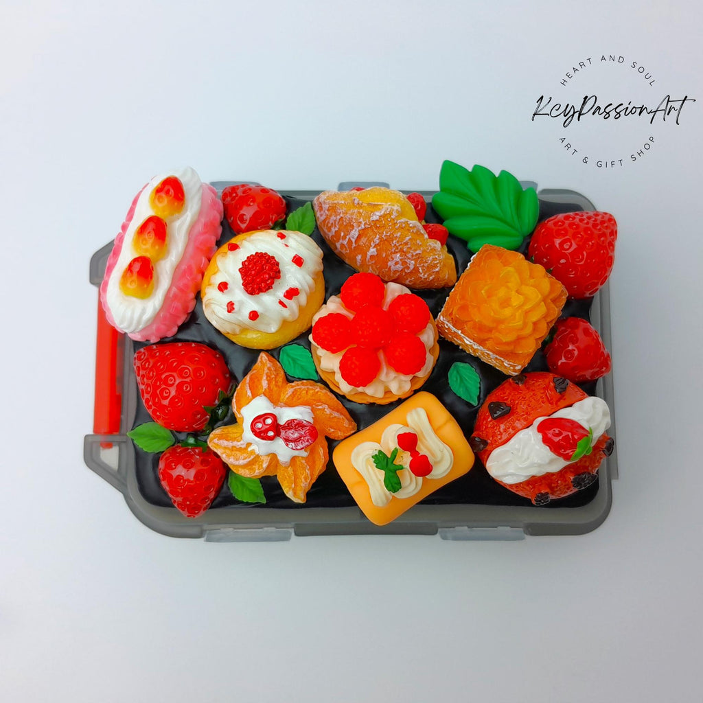 Sweet And Yummy - Flip Fold Pill Box