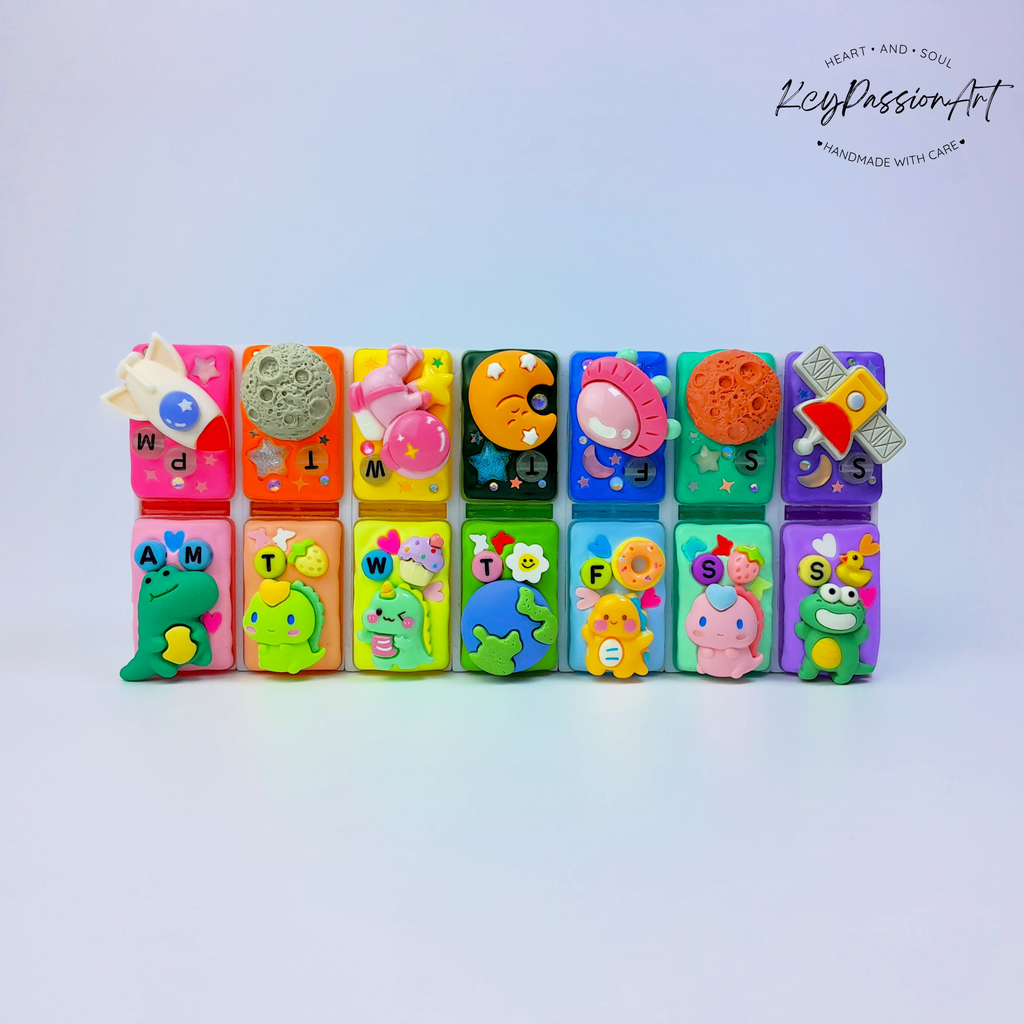 Space And Dino - Detachable Pill Box