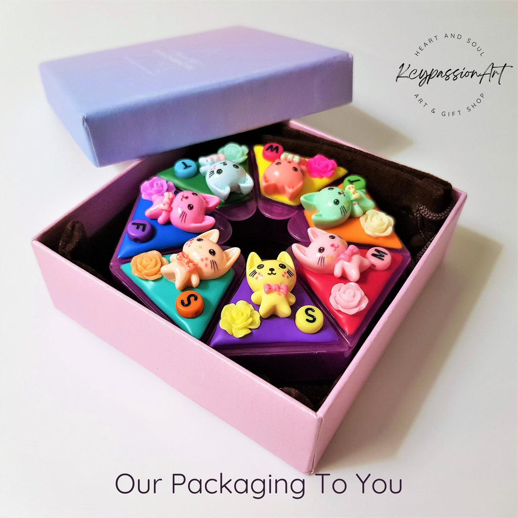 7-Tage-Pillenbox „United Kitten Cats“ für morgens und abends, Medikamenten- und Vitaminspender für 7 Tage, Pillendose für Tag und Nacht