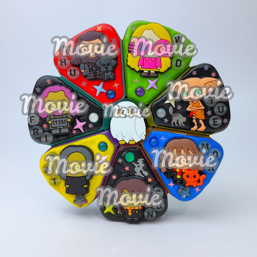 Cast Of The Wizards - XL Pill Box