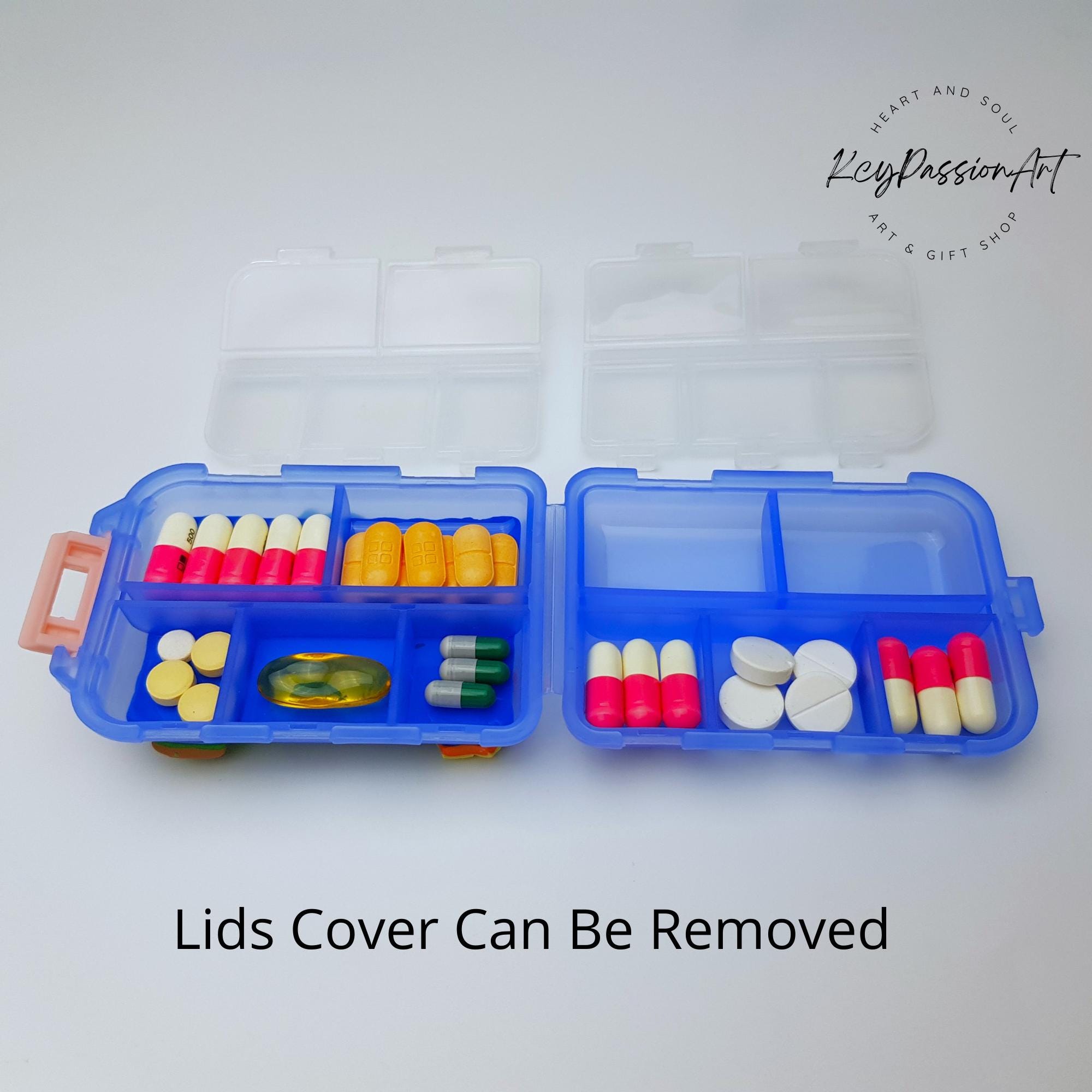 Cute and Chubby White Puppy Decorated Flip-Fold 10 Compartments Pill Box