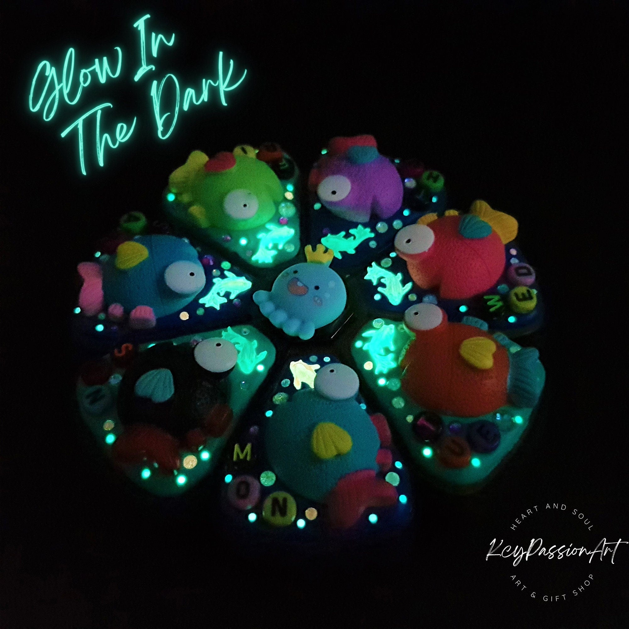 Dancing In The Ocean - XL Pill Box