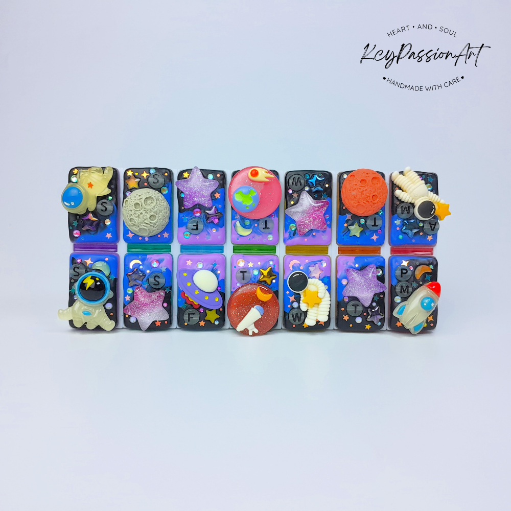 Galaxy Space - Detachable Pill Box
