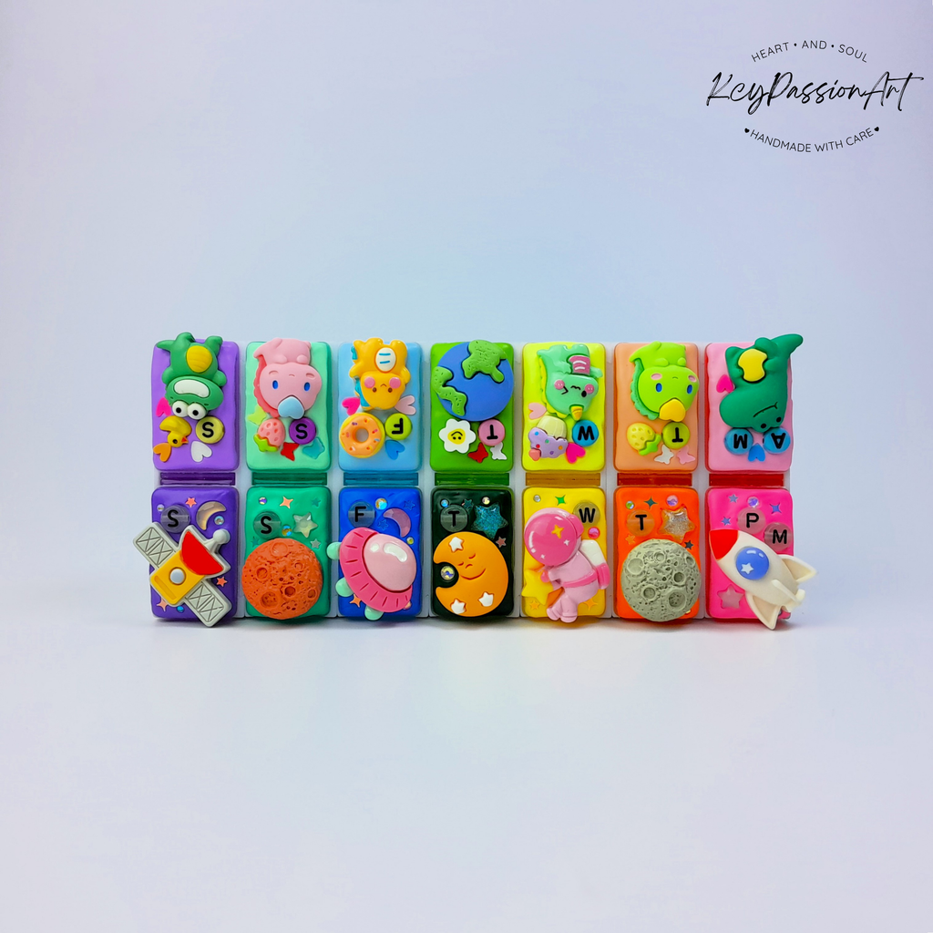 Space And Dino - Detachable Pill Box