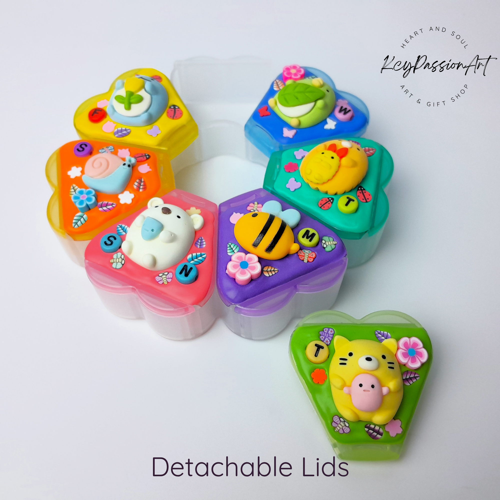 Friendship Decorated XL Flower Pill Box