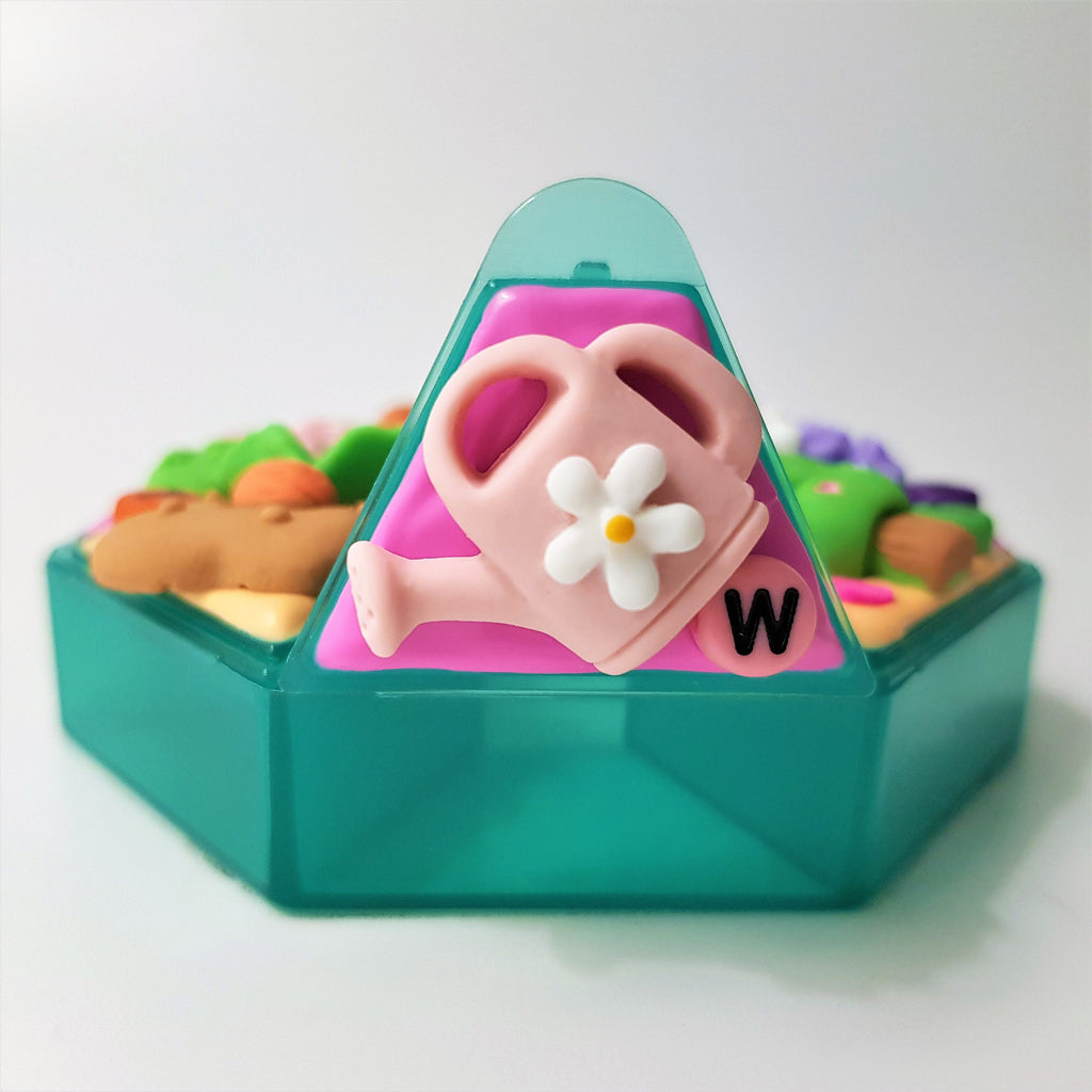 Rabbit Garden - Heptagon Pill Box