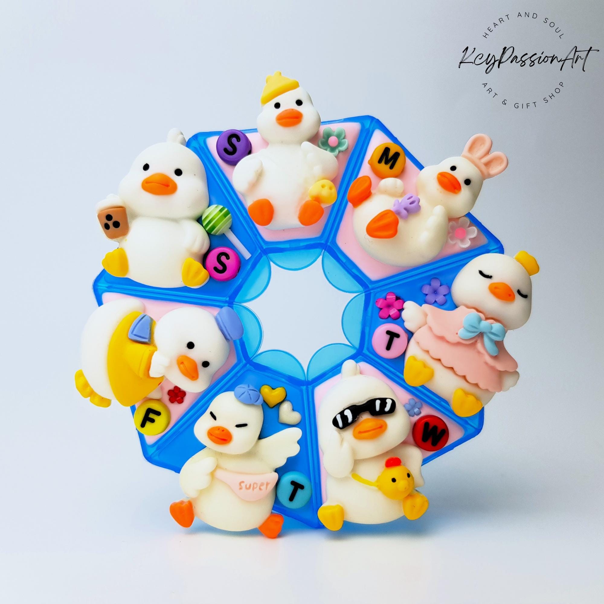Duck A Pose - Heptagon Pill Box