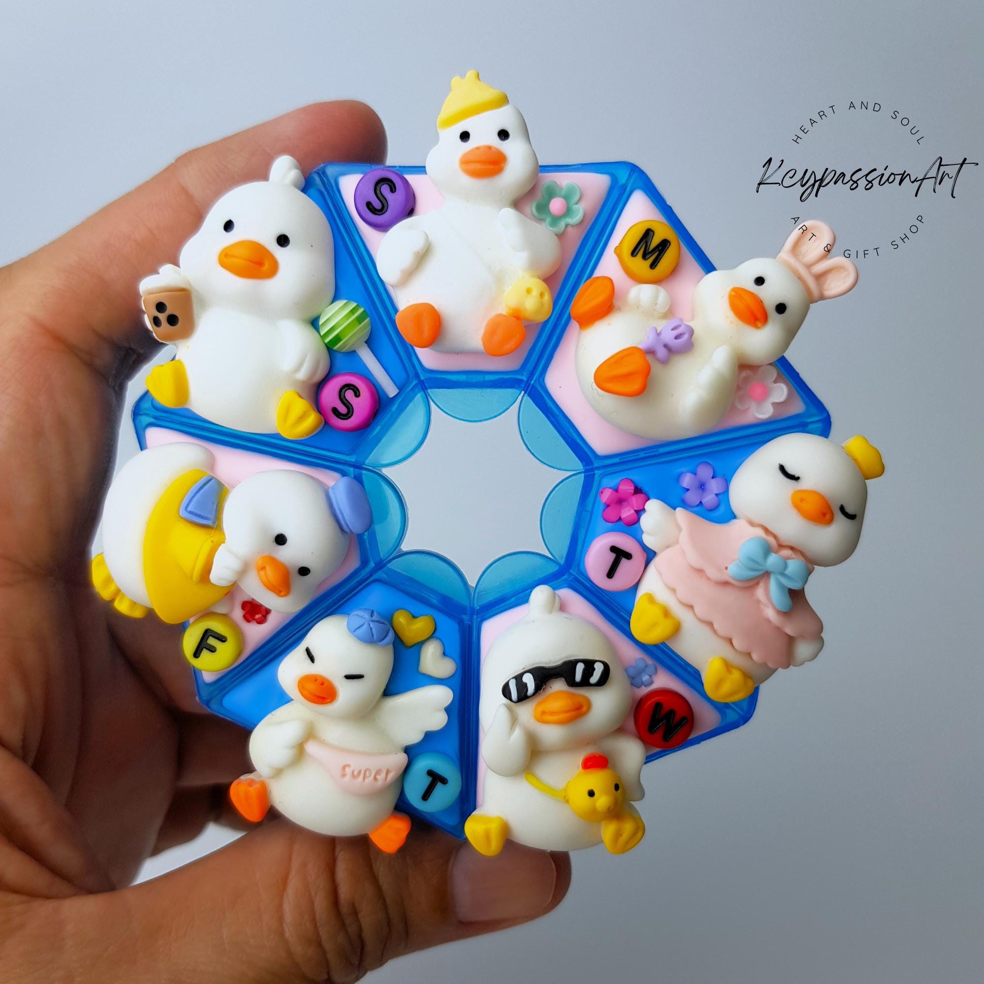 Duck A Pose - Heptagon Pill Box
