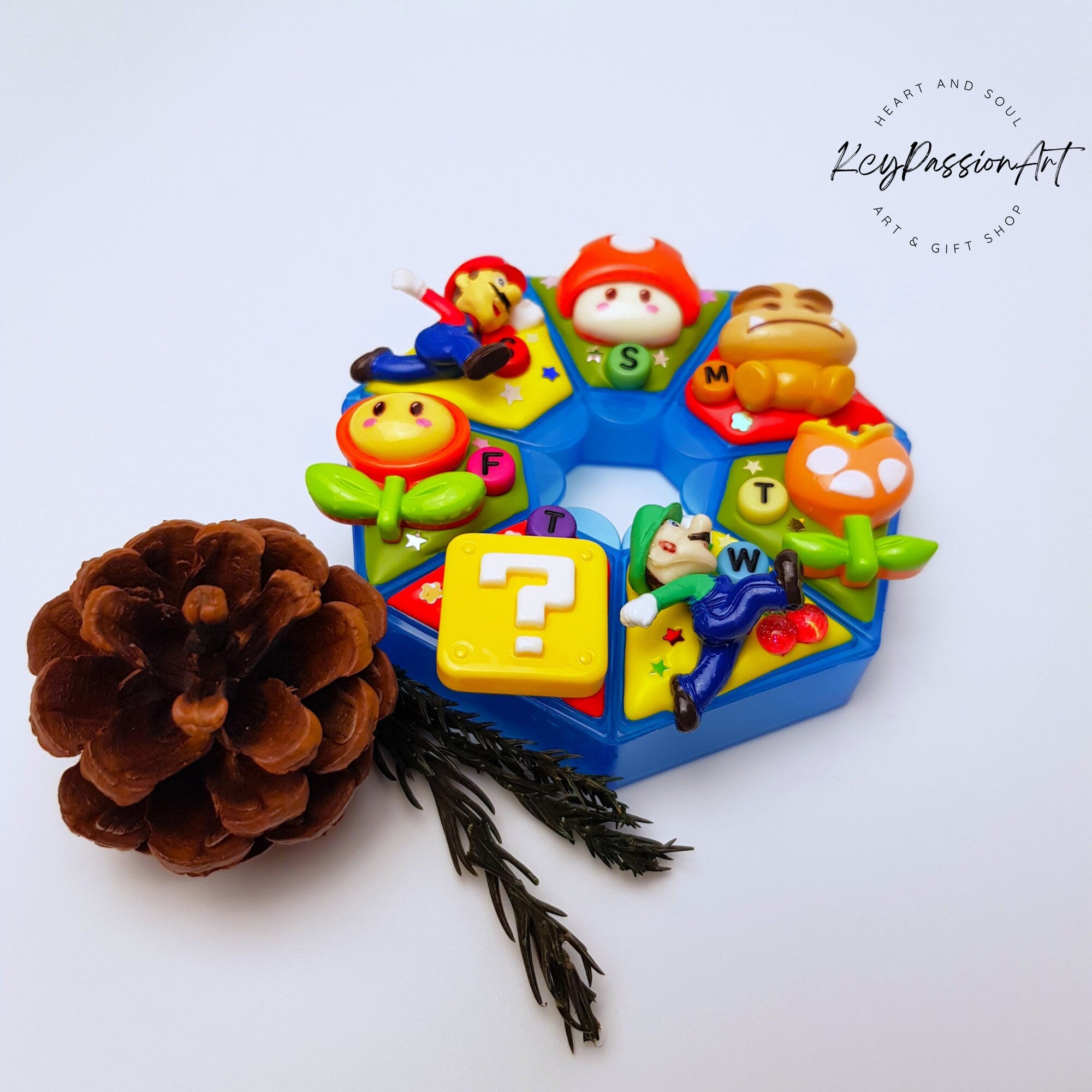 Plumber Bros - Heptagon Pill Box