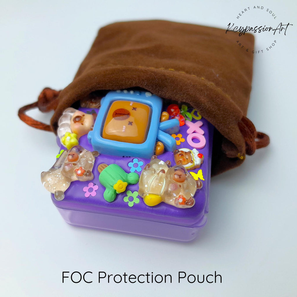 Capybara Love - Single Pill Box