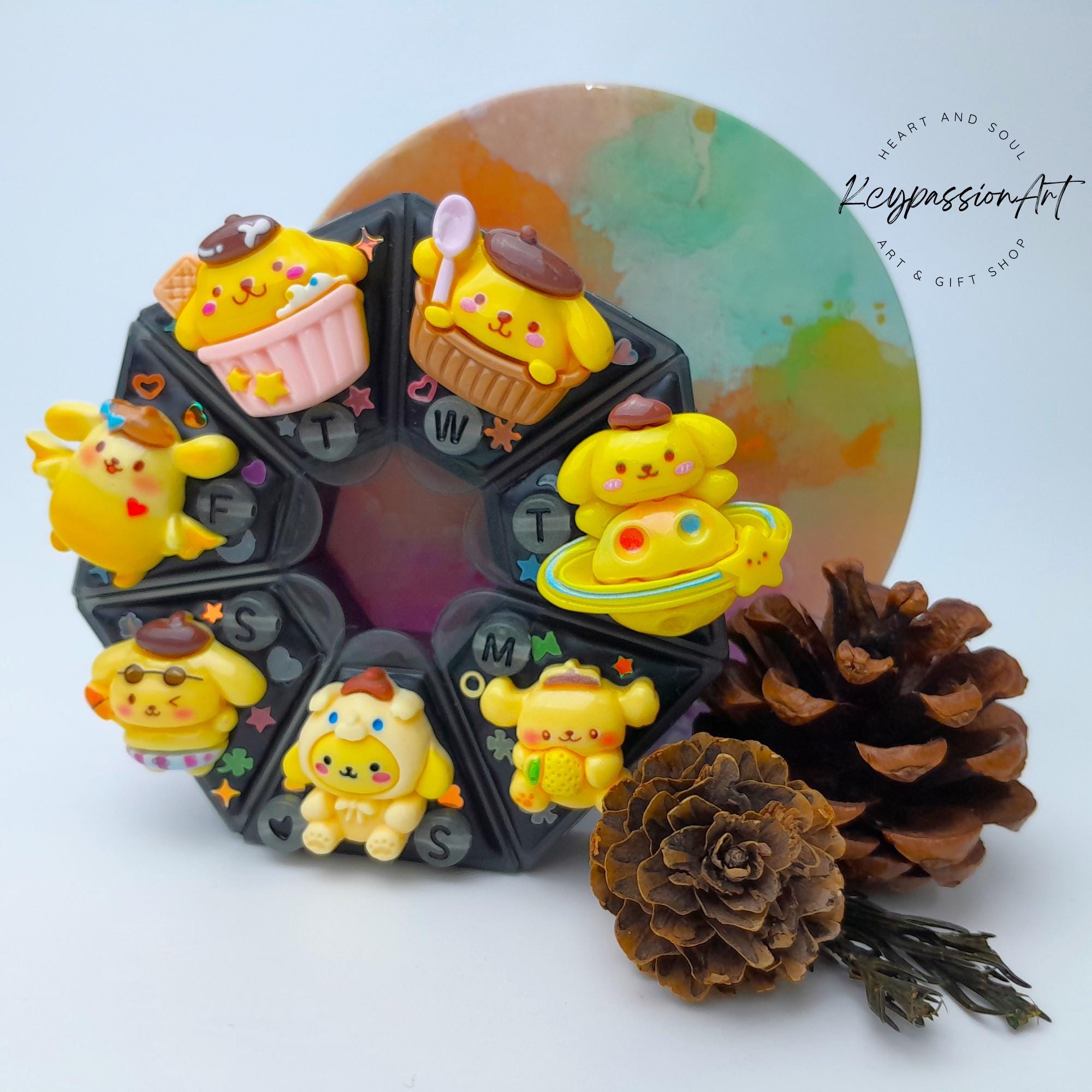 Pudding Dog - Heptagon Pill Box