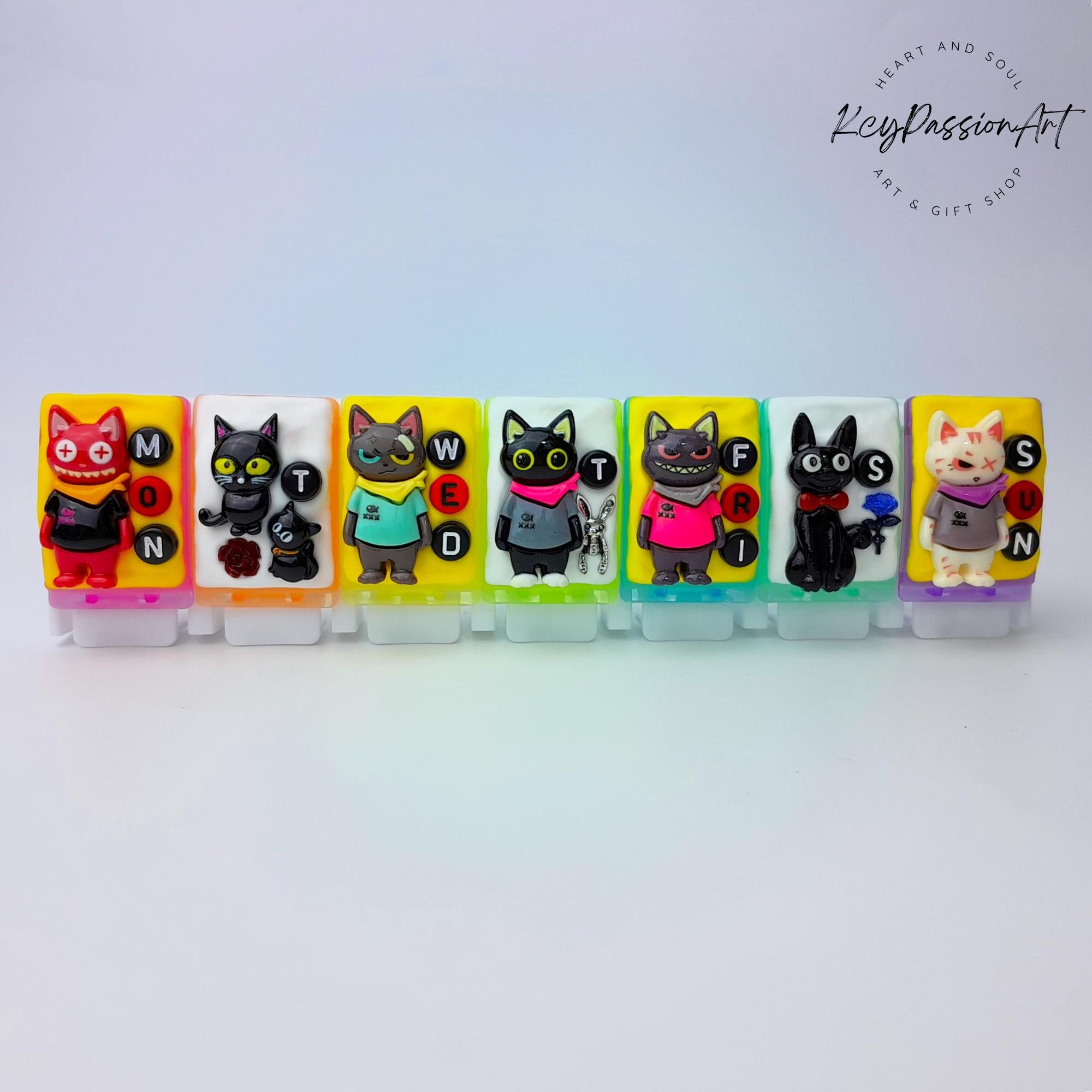 Cool Cats - Straight Pill Box