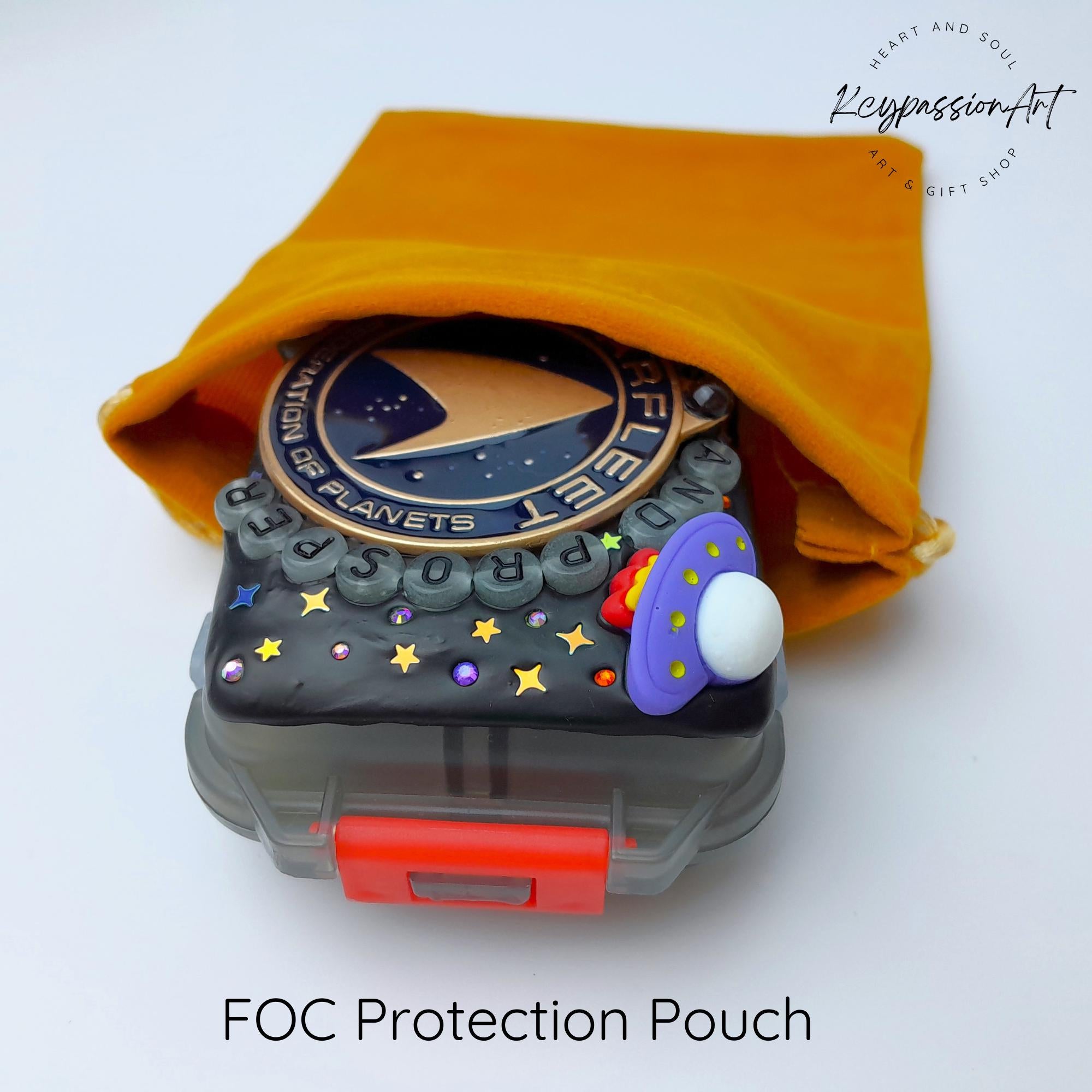 Live Long And Prosper - Flip Fold Pill Box