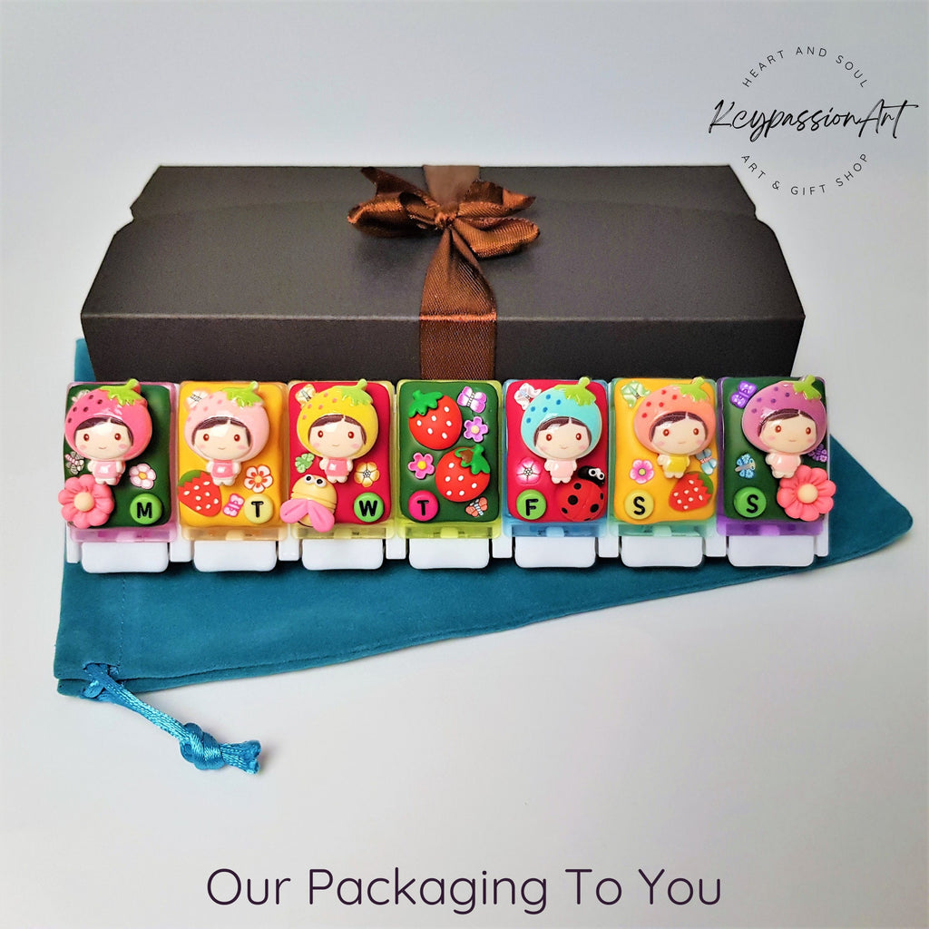 Strawberry Girls - Straight Pill Box