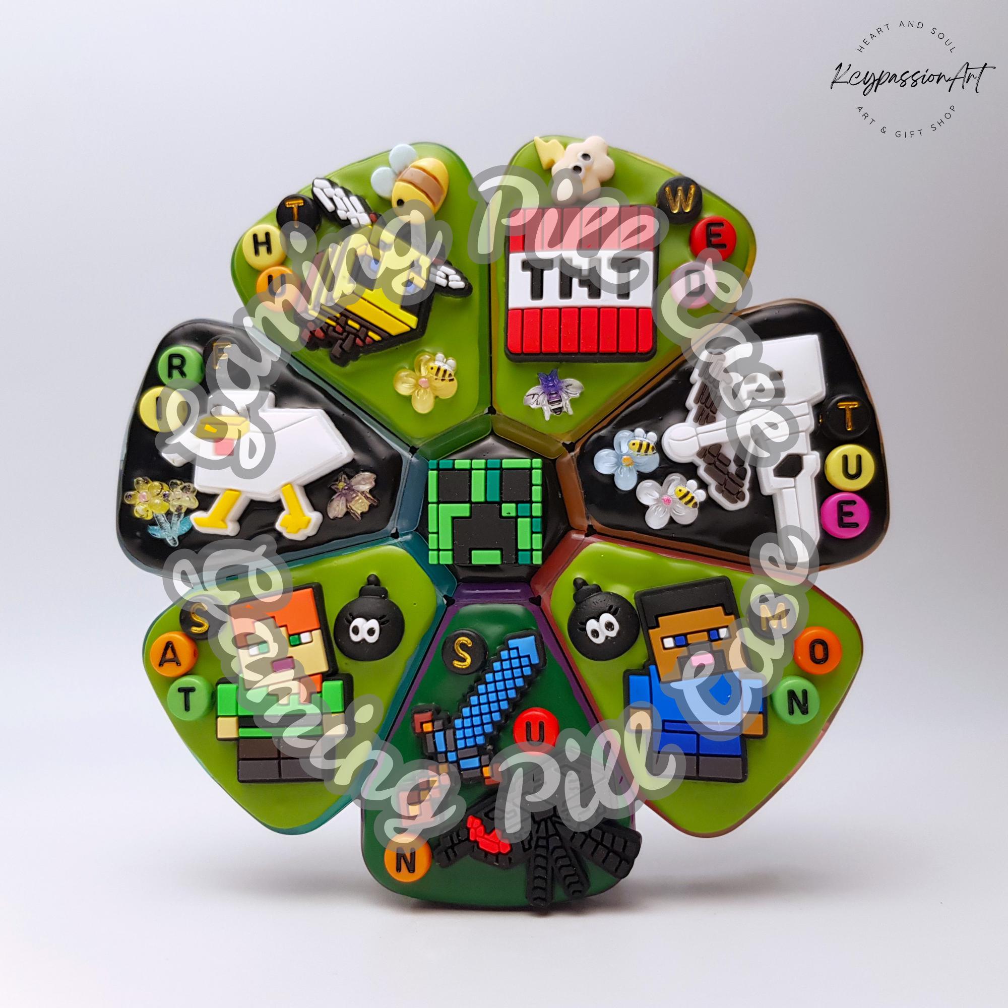 Craft, Build & Play - XL Pill Box