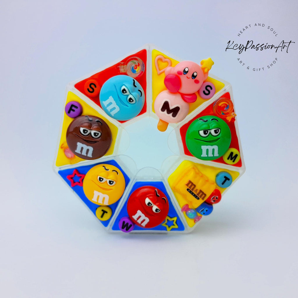 Kirby Loves M&M - Heptagon Pill Box