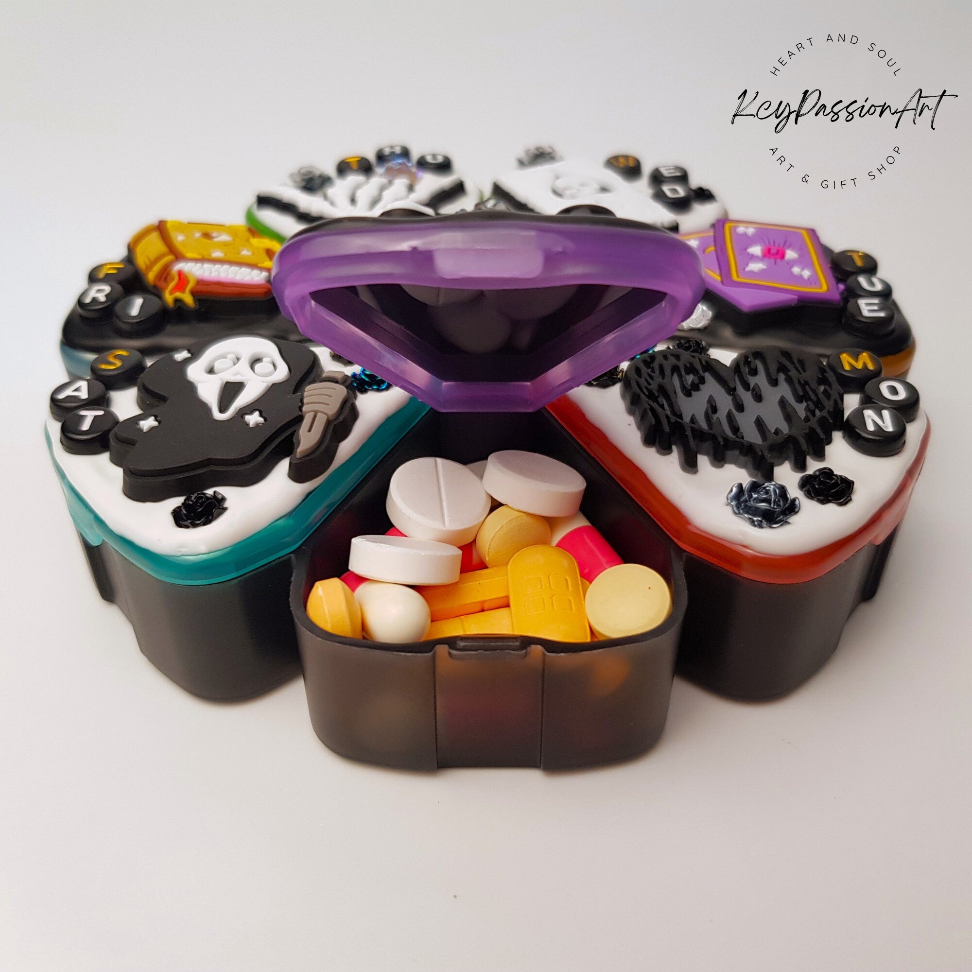 The Witch Crafts - XL Pill Box