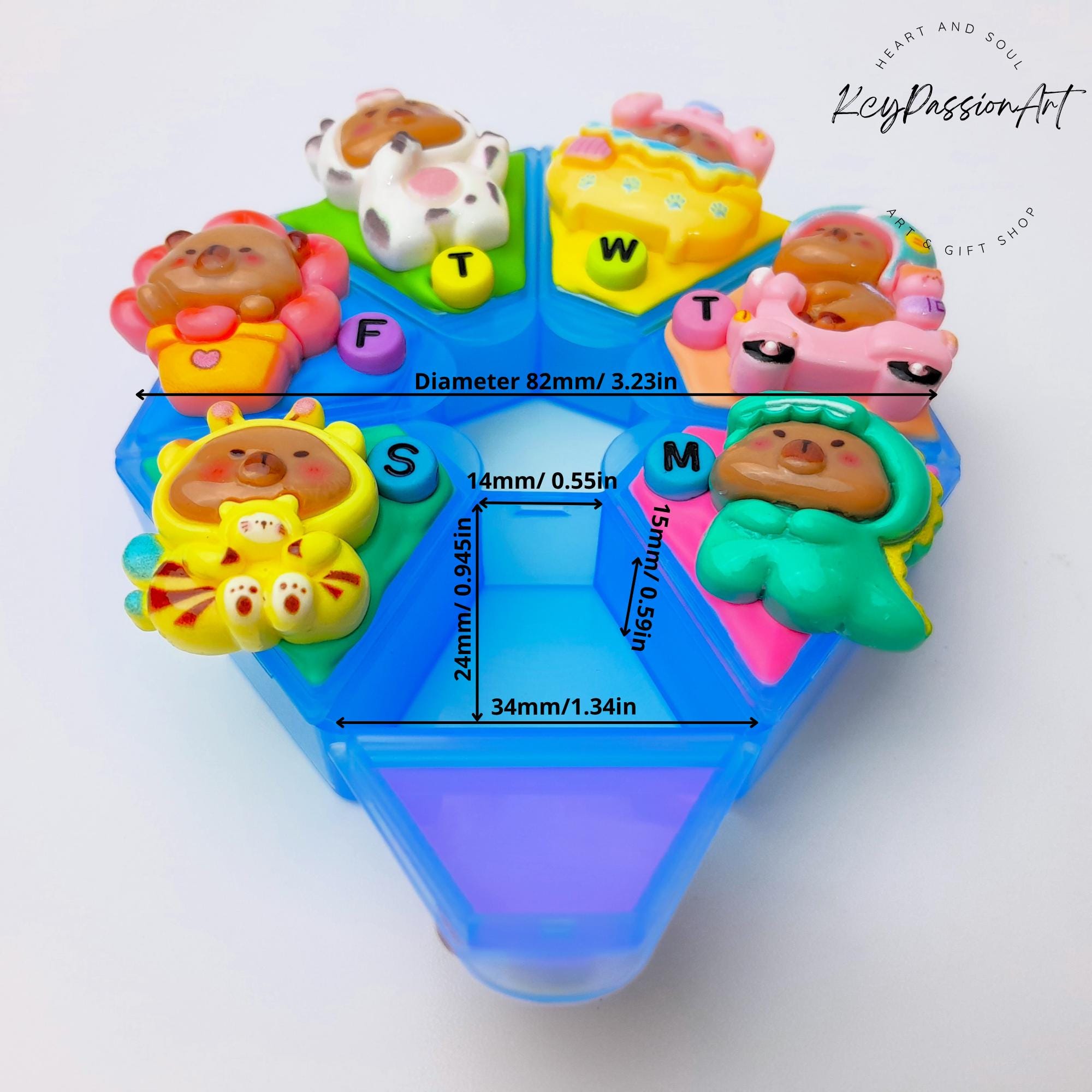 Capybara - Heptagon Pill Box