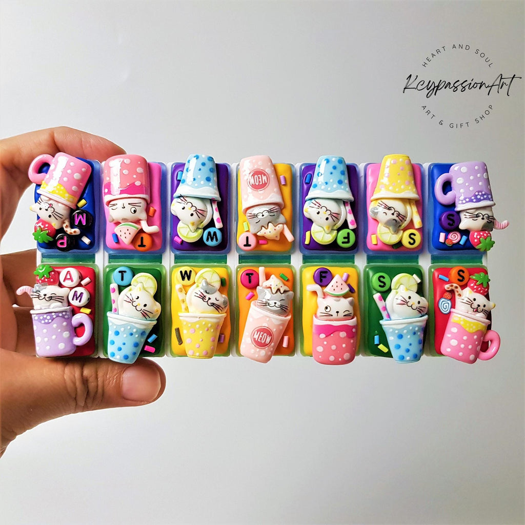 Cuppa Cats - Detachable Pill Box