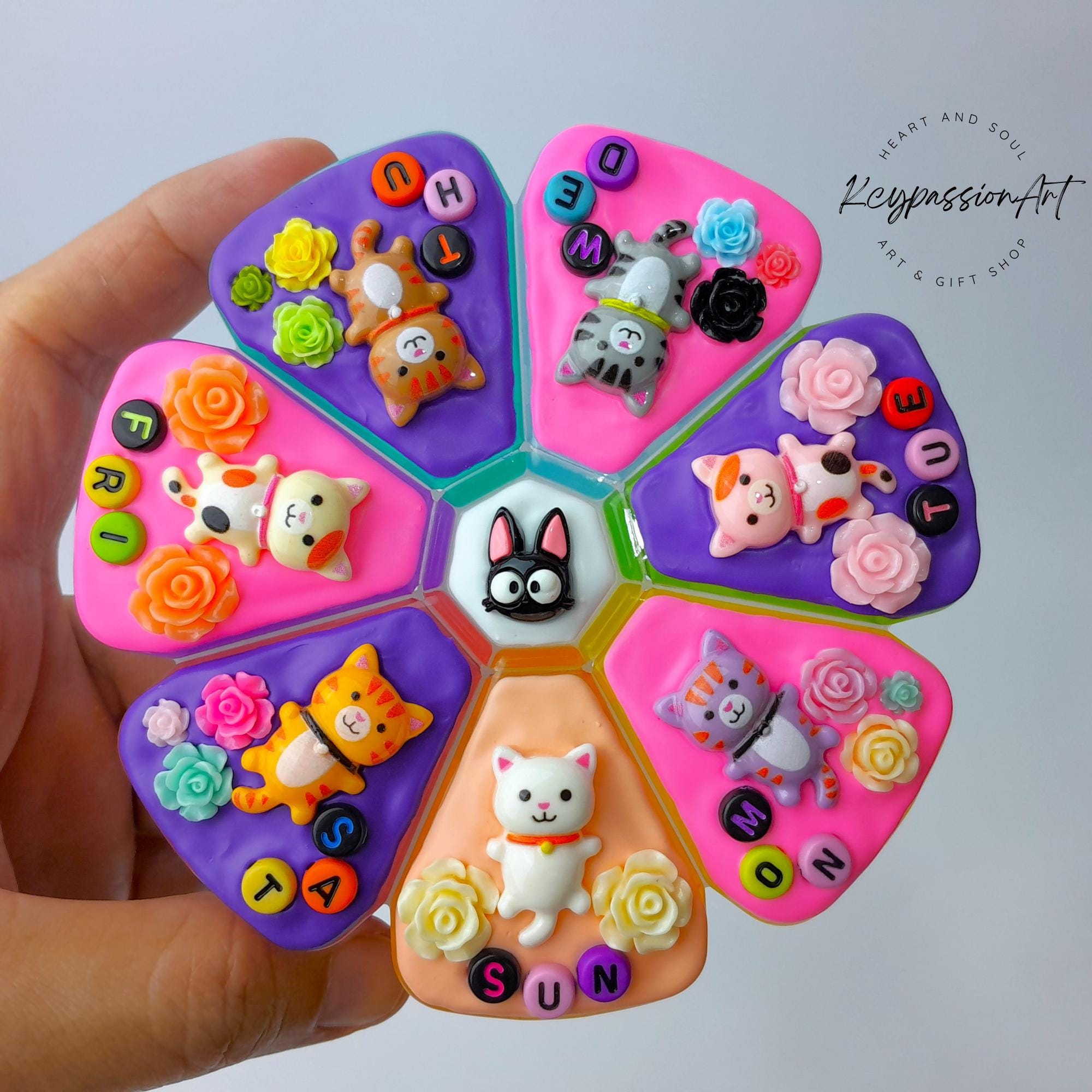 Kitty Lovers - XL Pill Box