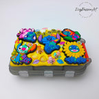 Aloha Friends - Flip Fold Pill Box