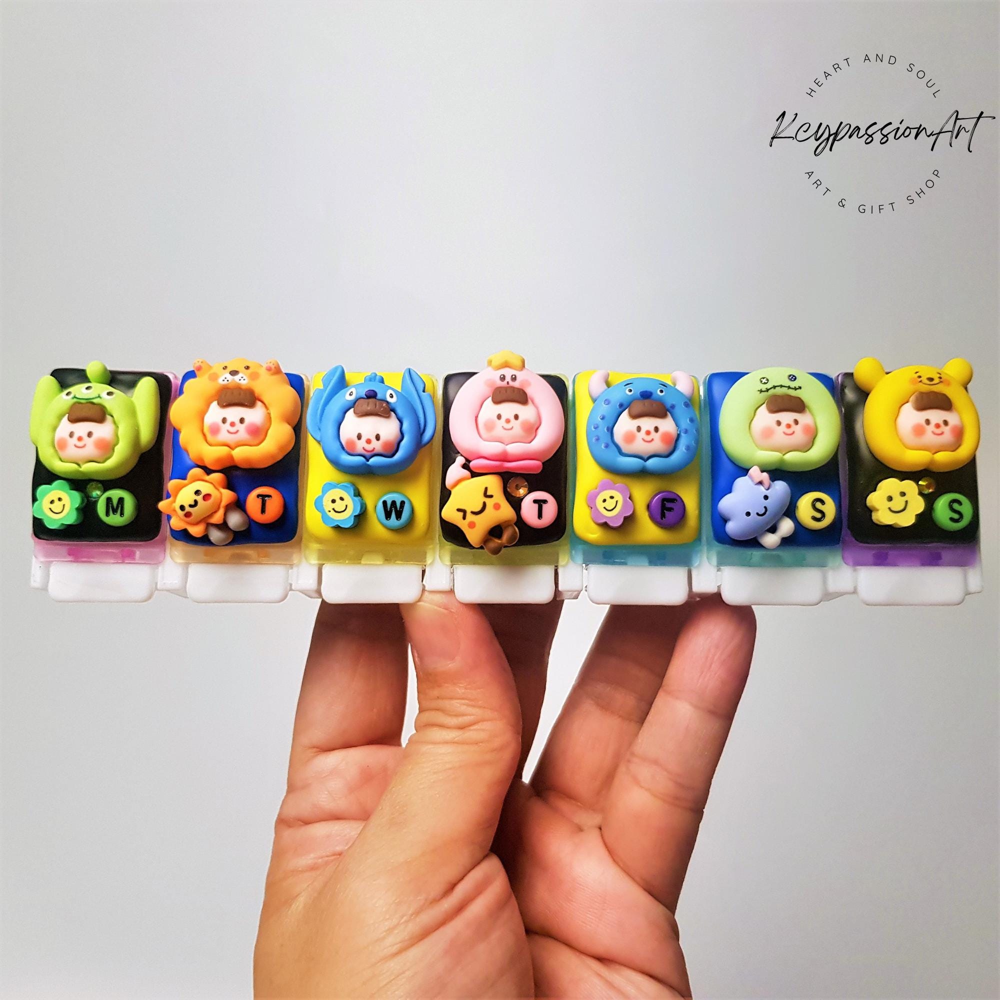 Kawaii Cheeky Monsters - Straight Pill Box