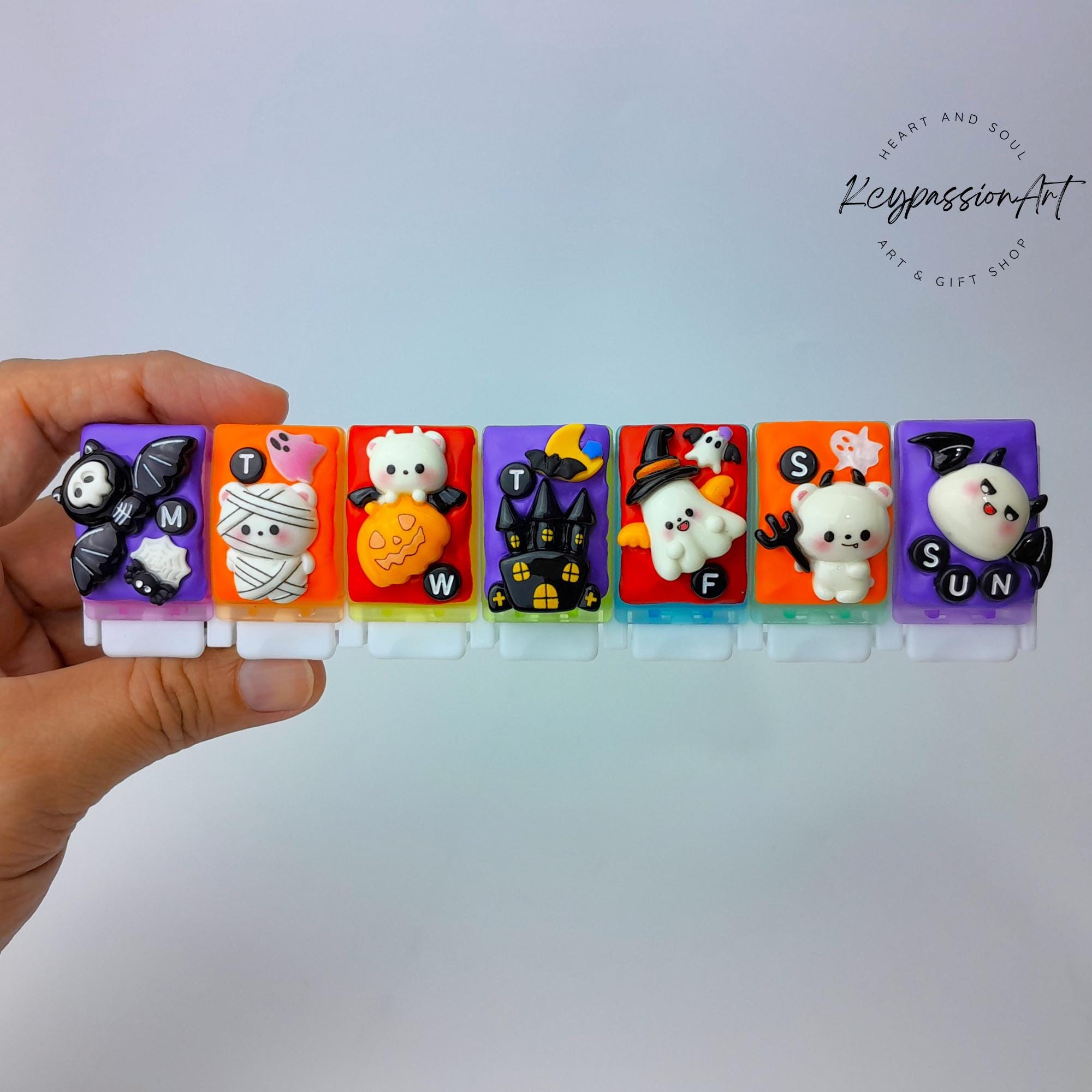 Cute Fun Halloween - Straight Pill Box