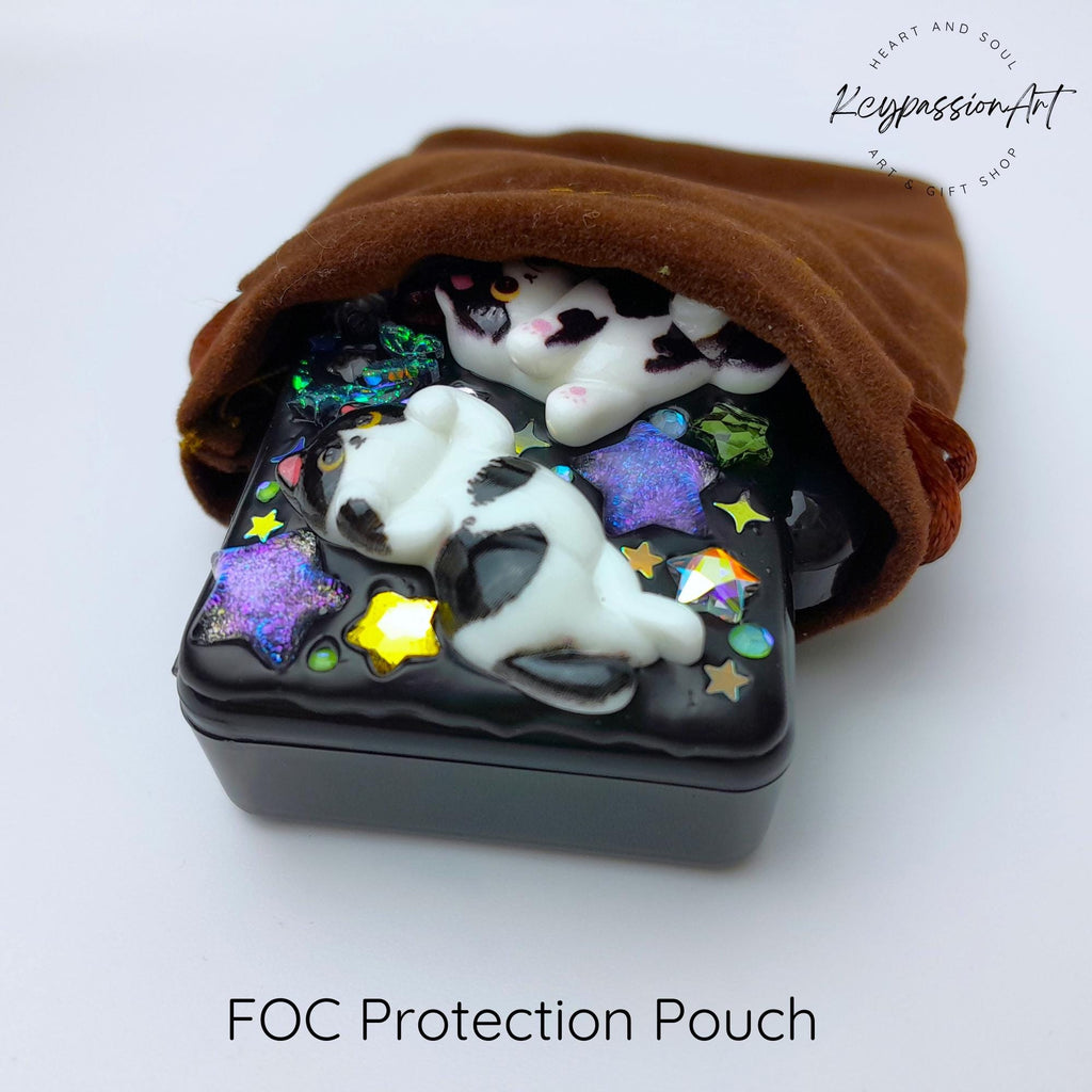 Cute & Playful Starry Night - Single Pill Box