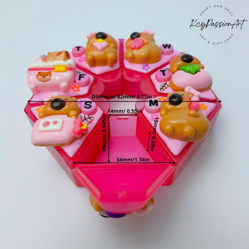 Sweet Capybara - Heptagon Pill Box