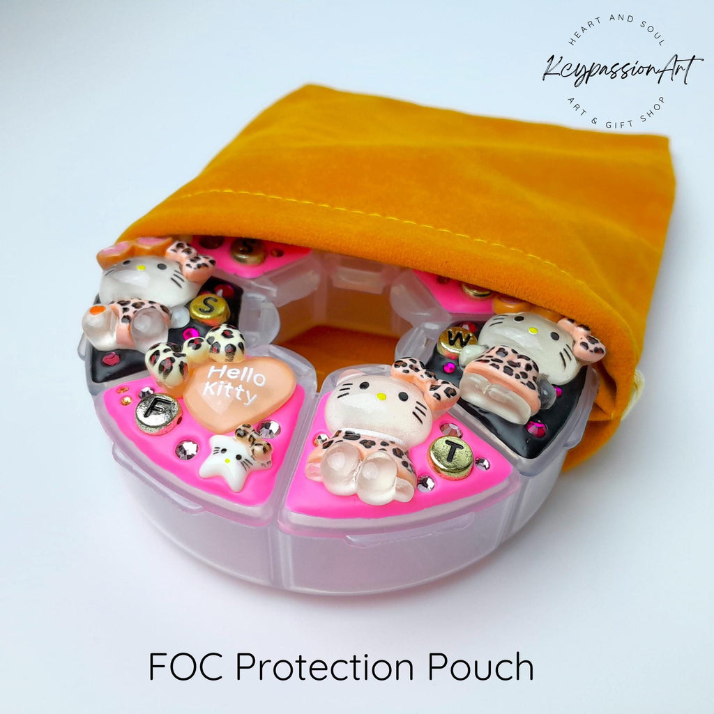 Spotted Kawaii Cat Decorated Round Pill Box