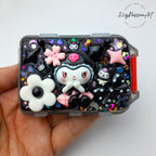 Pillenbox „Playful Black Cutie“ zum Aufklappen und Falten, Medikamenten- und Vitaminspender, 7-Tage-Pillenbox für Tag und Nacht