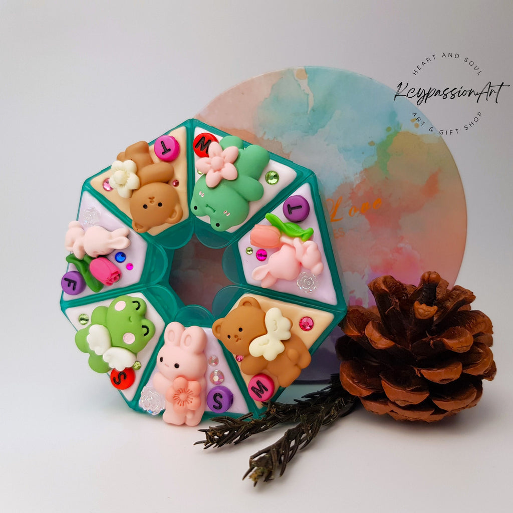 Bunny Magical Moment - Heptagon Pill Box