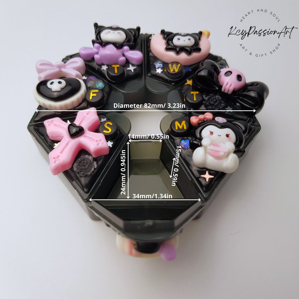 Cute Black Beauty - Heptagon Pill Box