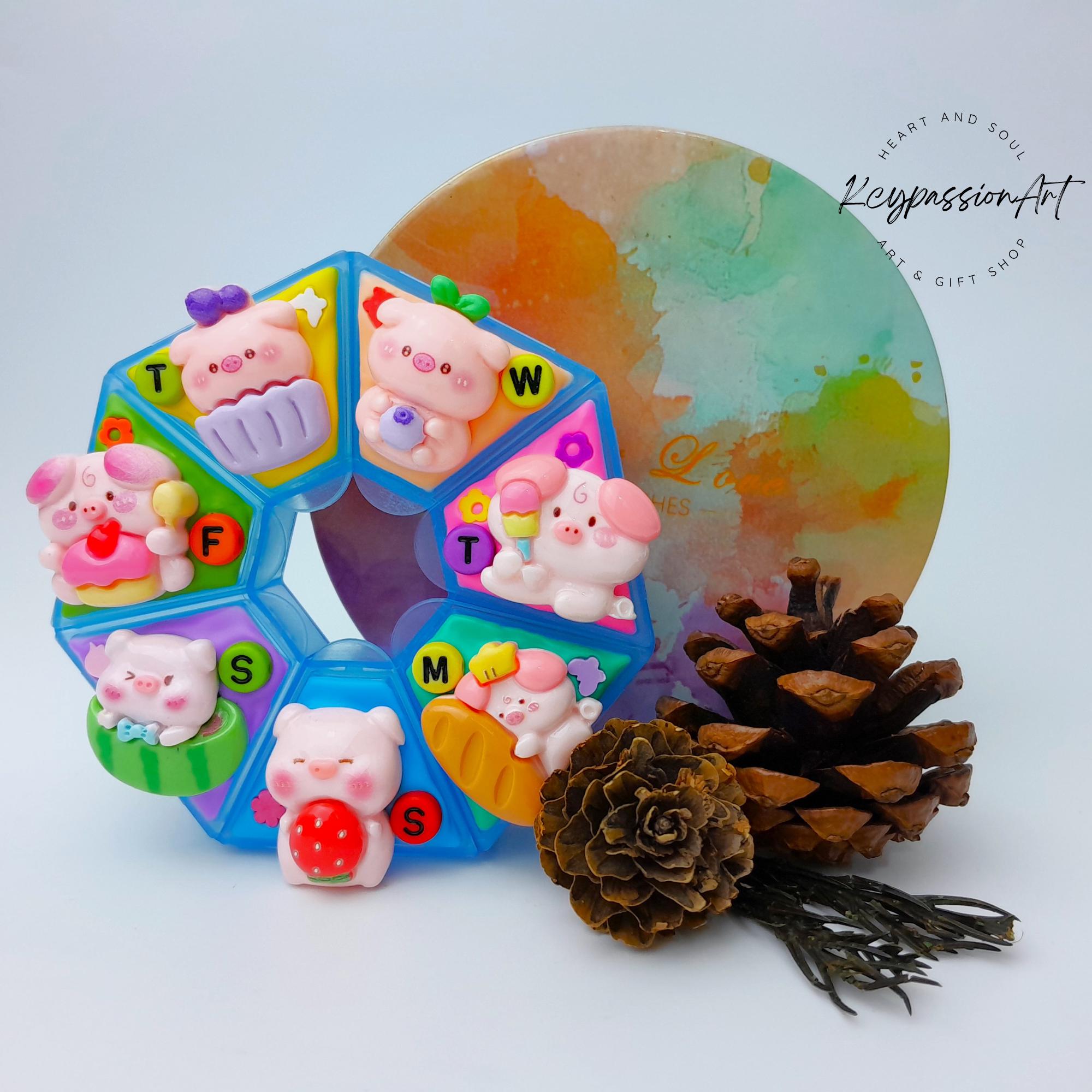 Daily Piggy Fun - Heptagon Pill Box